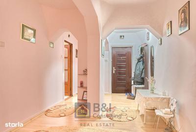 Apartament cu 3 camere decomandat în Holboca - 9