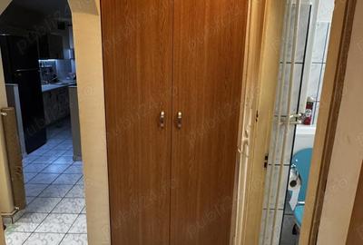Apartament cu 4 camere decomandat în Soarelui - 2