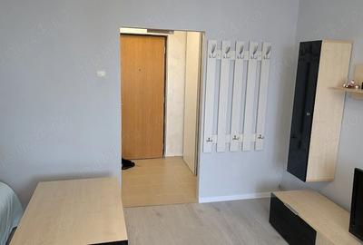 Garsonieră decomandată, mobilată în Titan - 7