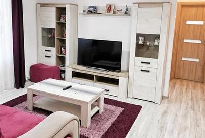 Apartament cu 2 camere semidecomandat, mobilat în Terezian - 1