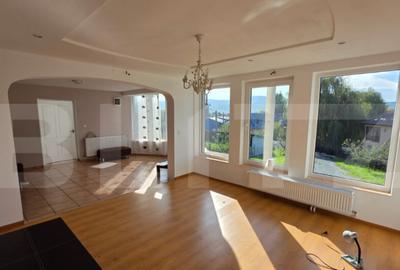 Casa de vanzare, cu 4 dormotoare si 10 ari teren, zona Unire - 10