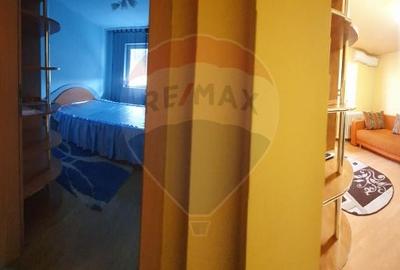 Apartament superb cu 3 camere de vanzare in zona Fortuna - 2