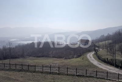 Casă individuală cu 8 camere cu Teren 2147 Mp în Călimănești - 15