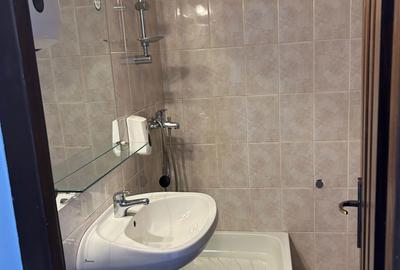 Garsonieră decomandată în Central - 5