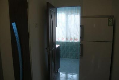 Piata sudului oltenitei etaj 3 - 8