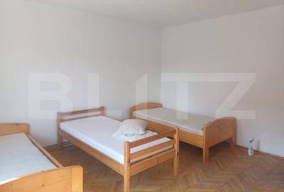 Casă cu 5 camere cu Teren 700 Mp în Central - 7