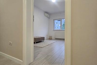 Apartament cu 3 camere decomandat în Roșu - 3