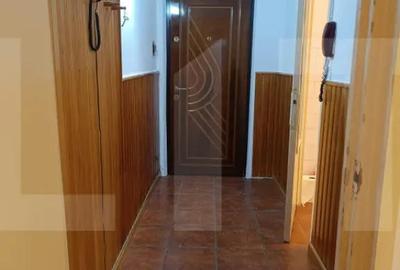 Apartament cu 2 camere decomandat în Spitalul Județean