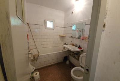 Apartament cu 3 camere decomandat în Lacul Tei - 14