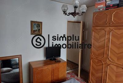 Apartament cu 3 camere decomandat în Calea București - 1