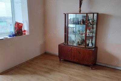 Apartament cu 3 camere semidecomandat în Sulina - 7