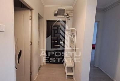 Apartament cu 3 camere decomandat, mobilat în Circumvalațiunii - 7