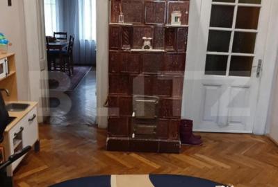 Casă cu 10 camere cu Teren 355 Mp în Democrației - 13