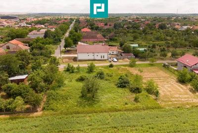 Teren de 602 mp, în Cicir - 6