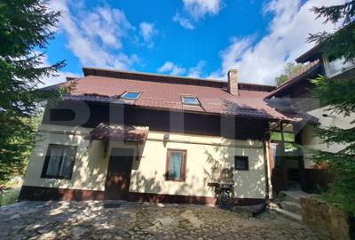 Casă cu 4 camere cu Teren 1209 Mp în Moieciu - 16