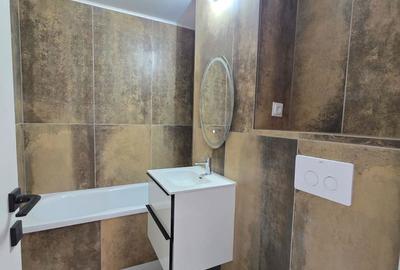 Apartament cu 3 camere decomandat în Central - 3