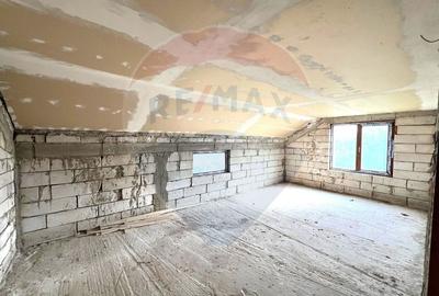 Casa / Vila cu 6 camere de vanzare in BUHUSI Judetul BACAU - 7