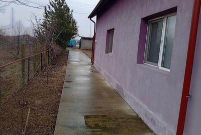 Casă cu 4 camere cu Teren 697 Mp în Central - 4