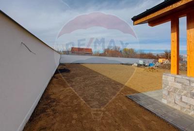 Comision 0 %! Casa cu 4 camere de vanzare in zona Stupini! - 18