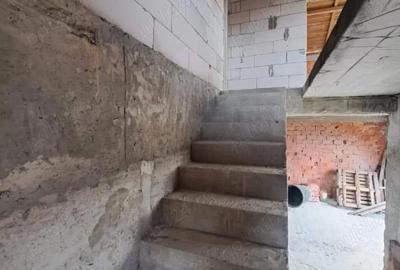 Vanzare Vila P + 1 la rosu, sup. teren 1700. mp., desch.20.ml, sup. constr. 200.mp. Com. Romanu - 4