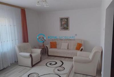Apartament cu 3 camere semidecomandat în Eroilor - 1