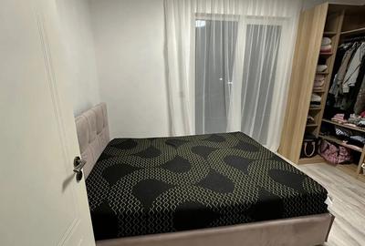 Apartament cu 2 camere decomandat, mobilat în Aradului