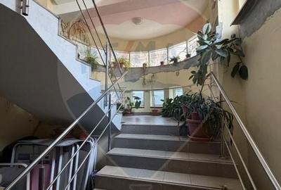 Birou, de 1,525 mp, în Central - 10