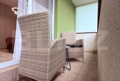 Apartament cu 3 camere semidecomandat în Tractorul - 14