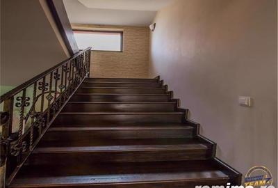 Casă cu Teren 780 Mp în Central