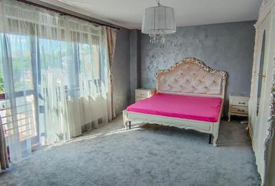 Apartament de 2 camere, decomandat, zona Podul de Fier - 1