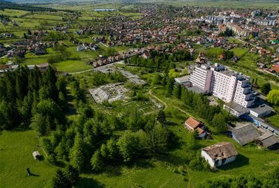 Hotel/Pensiune, de 10,000 mp, în Central - 12