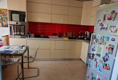 Apartament cu 4 camere decomandat în Văcăresti - 6