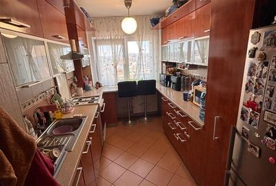 Apartament cu 3 camere decomandat în Exterior Vest - 7