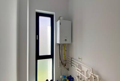 Vila noua eleganta si spatioasa, 5 cam, 4 bai, Laguna Albastra, cartier privat - 16