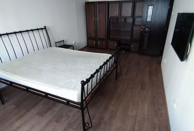 Apartament cu 2 camere decomandat în Central - 4
