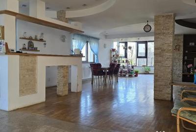 Casă cu 5 camere cu Teren 900 Mp în Zăvoi - 18