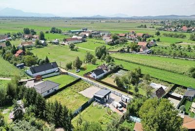 Teren intravilan - 13