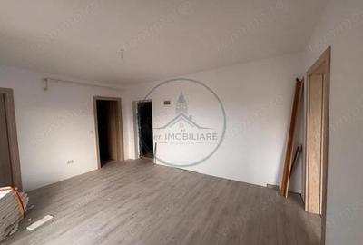 Apartament cu 2 camere decomandat în Independenței - 3