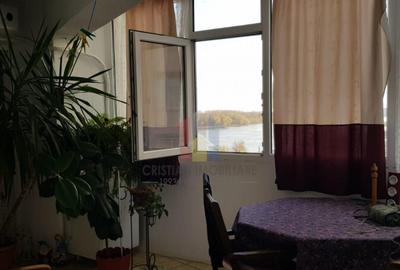 Apartament cu 3 camere decomandat în Călărași - 5