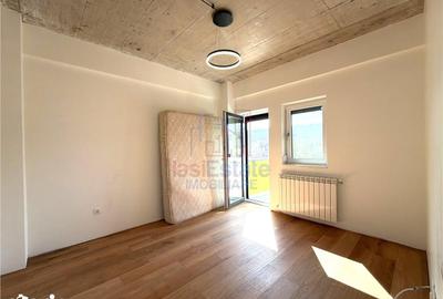 Apartament cu 3 camere în Copou - 12