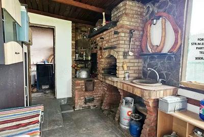 Casă cu 3 camere cu Teren 2358 Mp în Central - 3