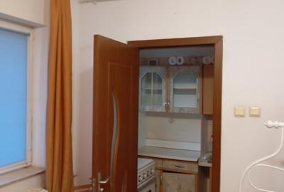 Garsonieră semidecomandată, mobilată în Titan - 8