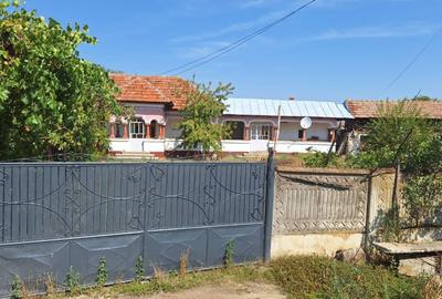 Teren de 4217 mp, în Valea Fetei - 7