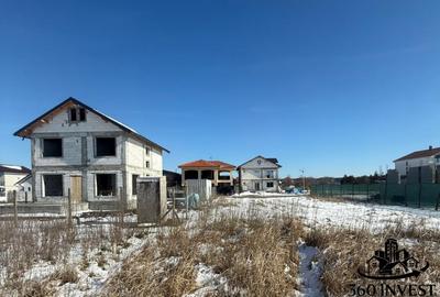 Teren Construcții intravilan de 250 mp, în Central - 2