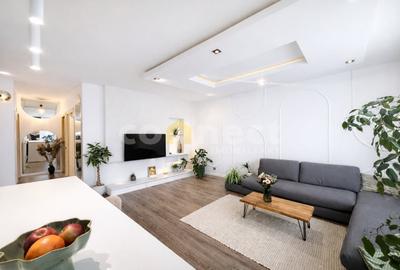 Apartament cu 3 camere semidecomandat, mobilat în Zorilor