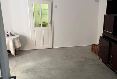 Casă cu 4 camere cu Teren 735 Mp în Dăbâca - 13