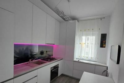 Garsonieră decomandată, mobilată în Central - 14