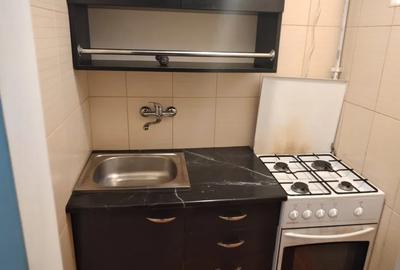 Garsonieră semidecomandată în Tomis III - 1