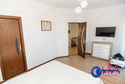 Casă cu Teren 350 Mp în Babadag - 9