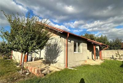 Casă cu 3 camere cu Teren 460 Mp în Oșorhei - 9